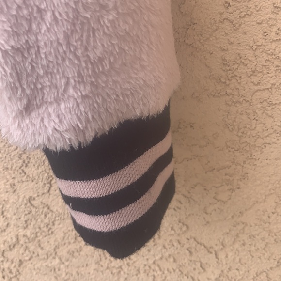 Cozy pink jacket. - Picture 3 of 5